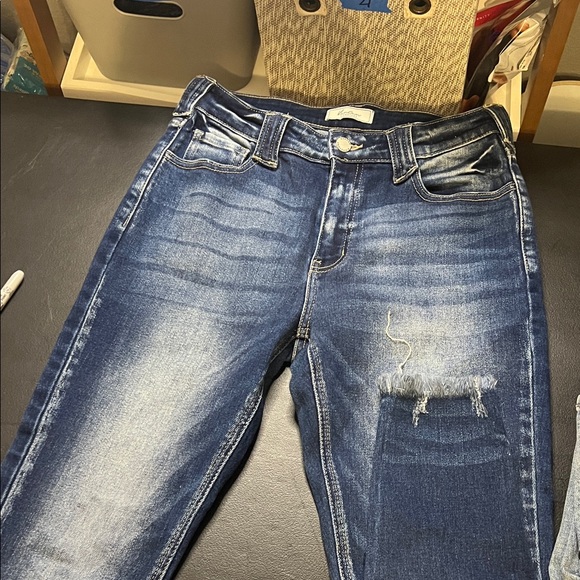 Kancan Stylish Blue Distressed Women Jeans - Picture 1 of 2
